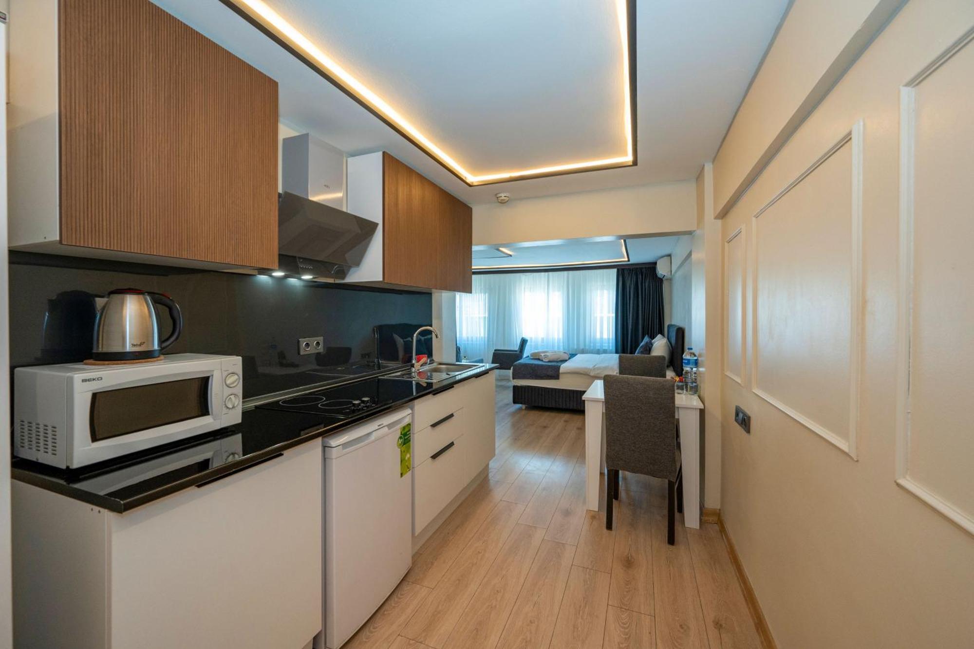 Aiza Suites Istanbul Bagian luar foto